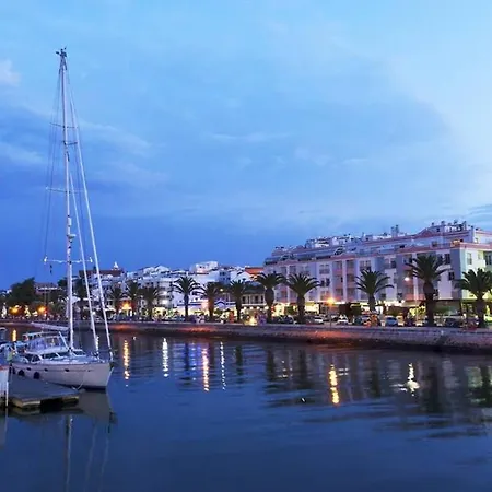 Beautiful Near Historical Center And Beach Apartament *